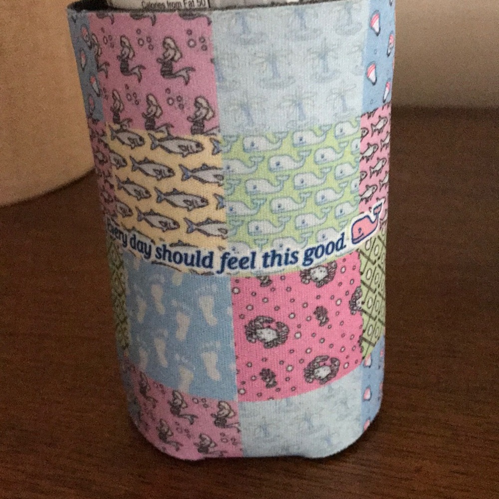 Vineyard Vines Koozie - Picture 3 of 3